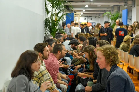 Le Flash business meeting